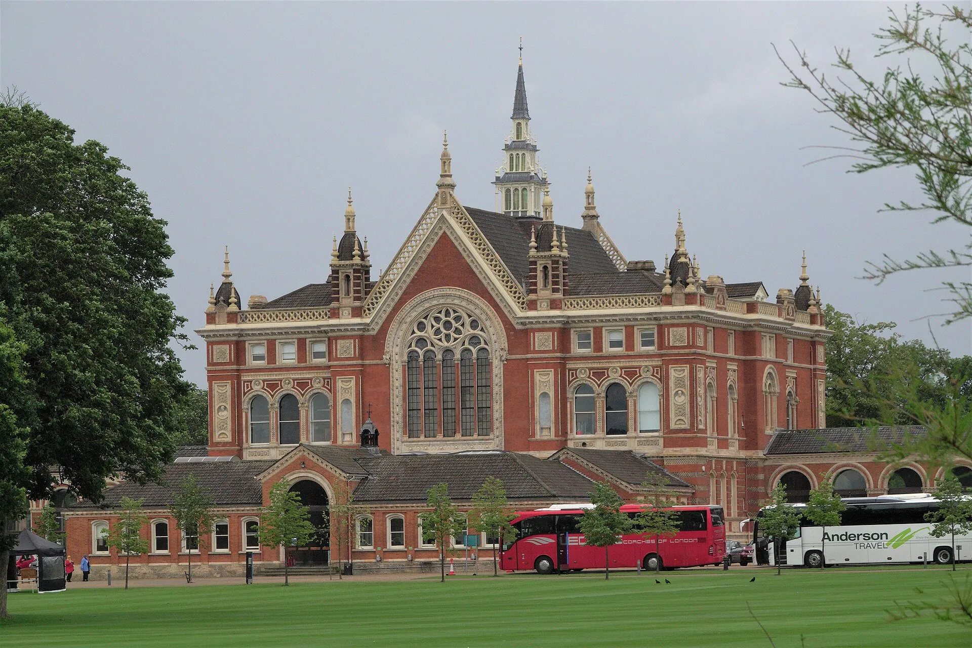 Dulwich College — exterior