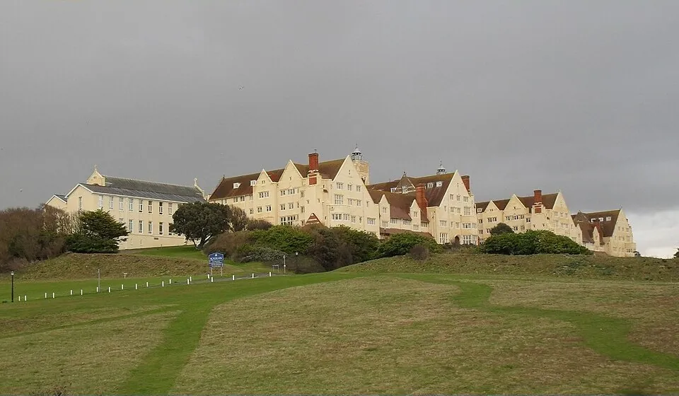 Roedean School, Brighton — exterior